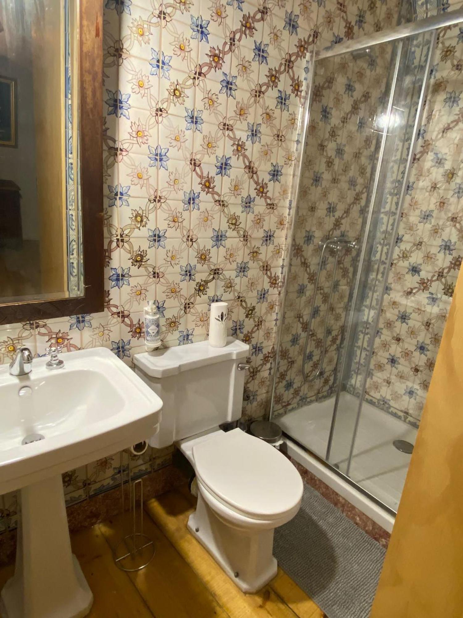 Portuguese Style Bedroom Lisboa Exteriör bild